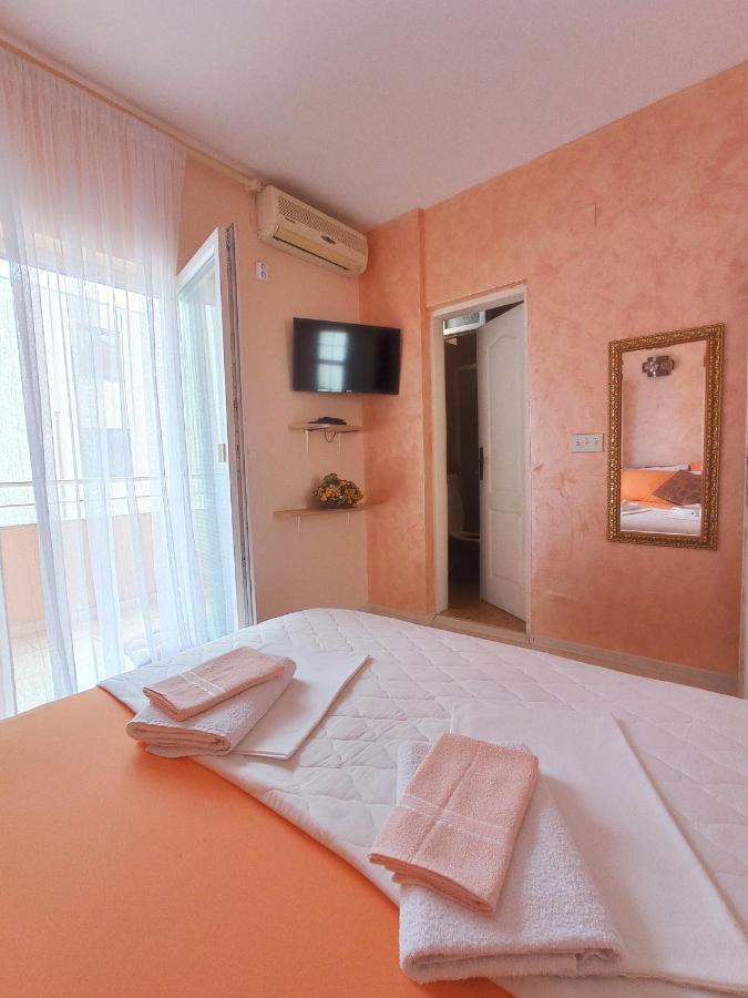 Apartmani Andrijana Ulcinj Buitenkant foto